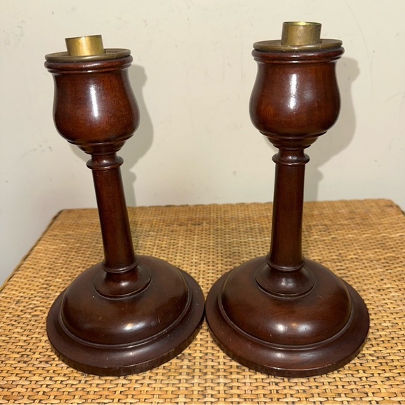 Vintage Antique Hand Turned Walnut English Wood Acorn Shape Candlestick Holder - Picture 5 of 9